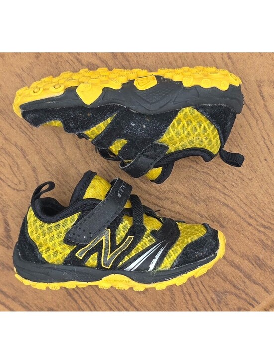 New Balance Other - New Balance Minimus Boys 2 Trail Outdoor Shoes KT20YBl Sneakers Running Hiking
